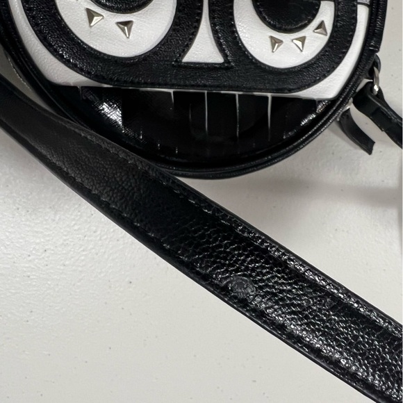 🆕 Nine West Eye To Eye Girl with Bangs Character Crossbody/ Shoulder Bag Stud - Picture 8 of 16